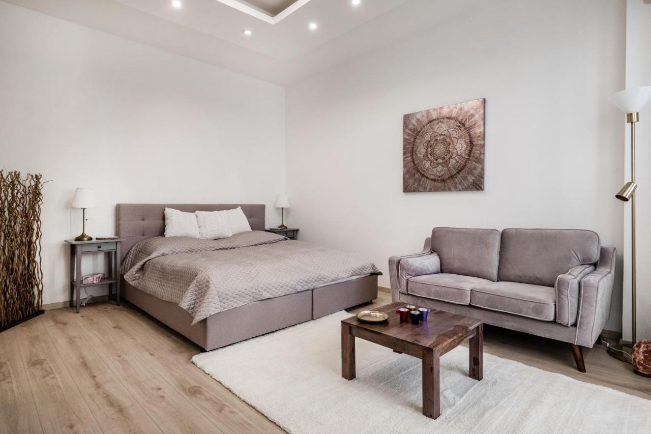 Viktoria Design Studio Apartment Budapest Exterior photo